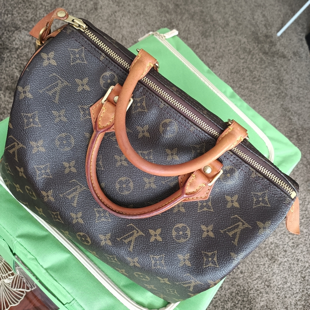 Chic đź’– Authentic LV Speedy 30 Brown Monogram Coated Canvas Classic Bag, EUC - Picture 14 of 16